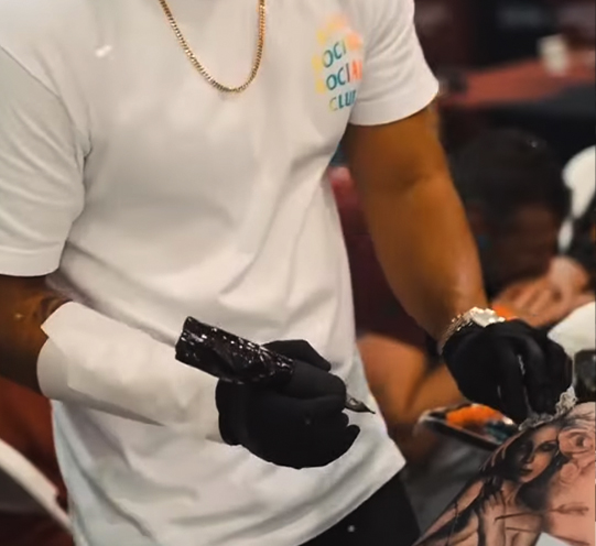 PRESS / MEDIA 49 Screenshot